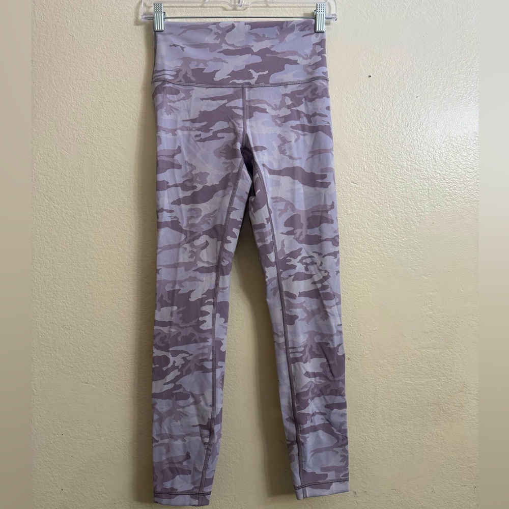 Lululemon Athletica Gray Leggings size 6